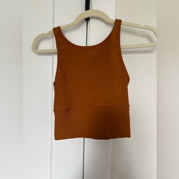 Lululemon Power Pivot Ribbed Cropped Tank 🍂 - Picture 3 of 4